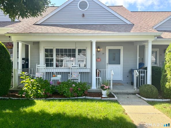 28 Highland Drive 28, Monroe CT 06468