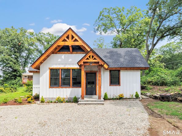 262 Great Plain Road 15, Danbury CT 06811