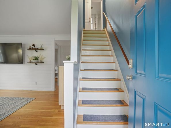 4 Cedarhurst Lane, Fairfield CT 06825