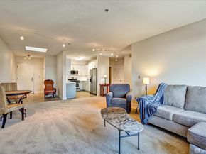 2407 telegraph Avenue 504, Oakland CA 94612