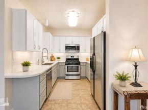 2407 telegraph Avenue 504, Oakland CA 94612