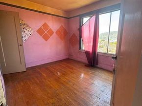 1327 Palou Avenue, San Francisco CA 94124