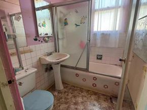 1327 Palou Avenue, San Francisco CA 94124