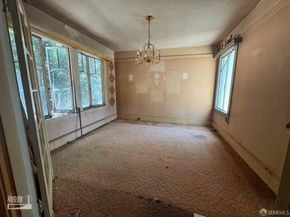 1327 Palou Avenue, San Francisco CA 94124