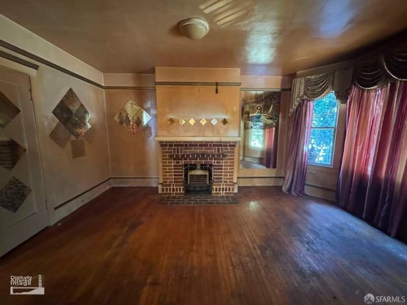 1327 Palou Avenue, San Francisco CA 94124