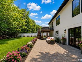 284 Castle Drive, Englewood Cliffs NJ 07632