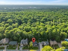 284 Castle Drive, Englewood Cliffs NJ 07632