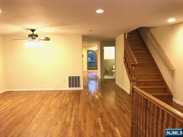441 Hillcrest Place, Palisades Park NJ 07650