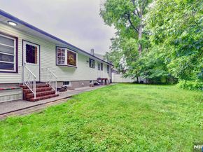 76 Central Lane, Secaucus NJ 07094