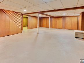 76 Central Lane, Secaucus NJ 07094