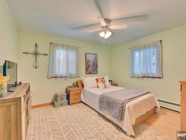 76 Central Lane, Secaucus NJ 07094