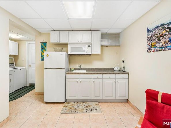 415A 57th Street, West New York NJ 07093