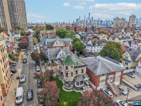 7722 Broadway, North Bergen NJ 07047