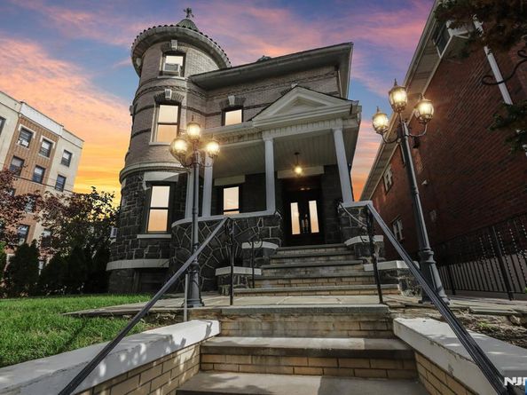 7722 Broadway, North Bergen NJ 07047