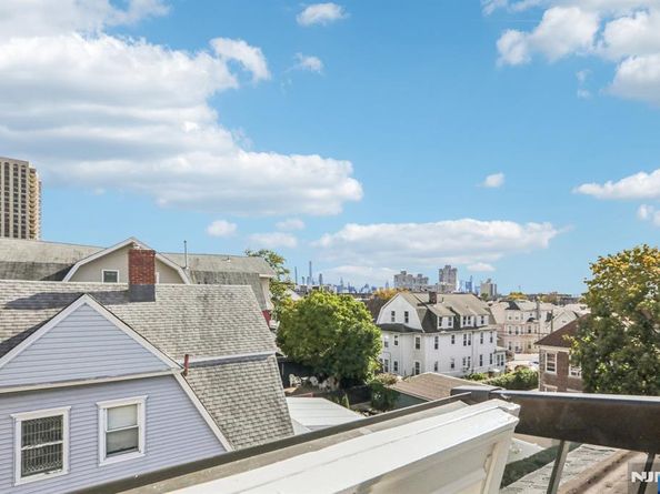 7722 Broadway, North Bergen NJ 07047