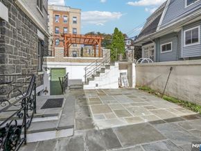 7722 Broadway, North Bergen NJ 07047