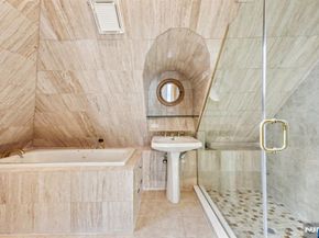 7722 Broadway, North Bergen NJ 07047