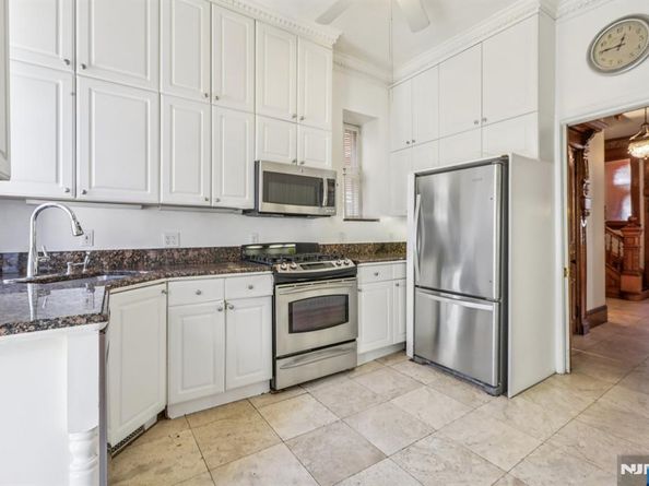 7722 Broadway, North Bergen NJ 07047