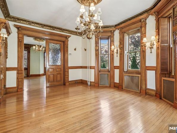 7722 Broadway, North Bergen NJ 07047