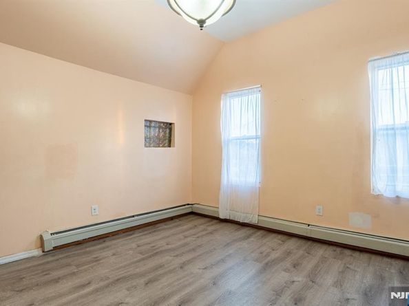 1504 46th Street, North Bergen NJ 07047