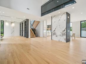 2 Connor Drive, Englewood Cliffs NJ 07632