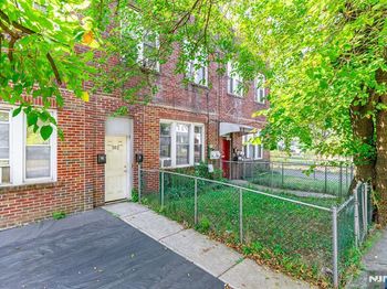 302 Forest Avenue