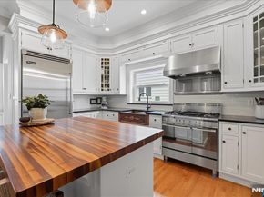 56-58 Bonn Place, Weehawken NJ 07086
