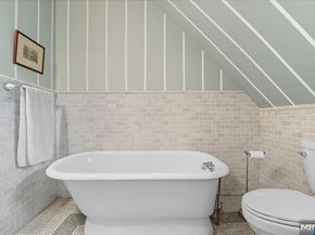 56-58 Bonn Place, Weehawken NJ 07086