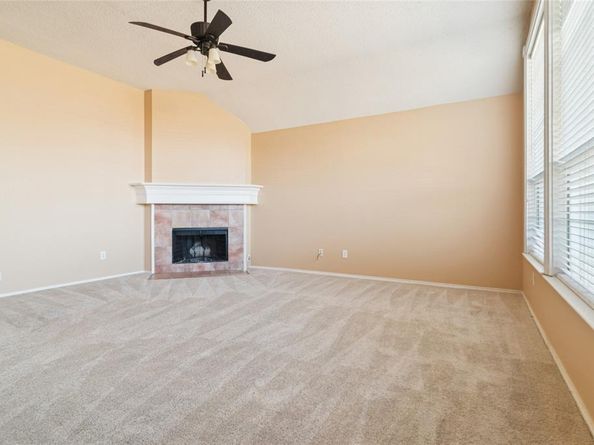 1071  Streamside Drive , Cedar Hill Texas 75104