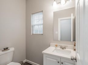 1908  Amanda Avenue , Fort Worth Texas 76105