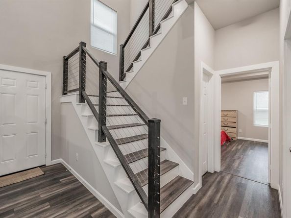 1908  Amanda Avenue , Fort Worth Texas 76105