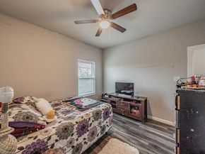 1908  Amanda Avenue , Fort Worth Texas 76105