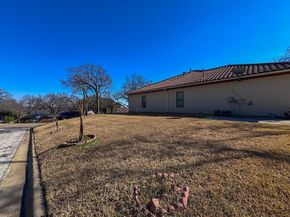 1302  Woodridge Circle , Euless Texas 76040