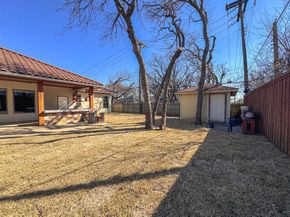 1302  Woodridge Circle , Euless Texas 76040