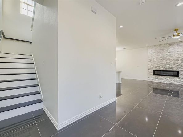 530 N M L King Jr Boulevard , Grand Prairie Texas 75050