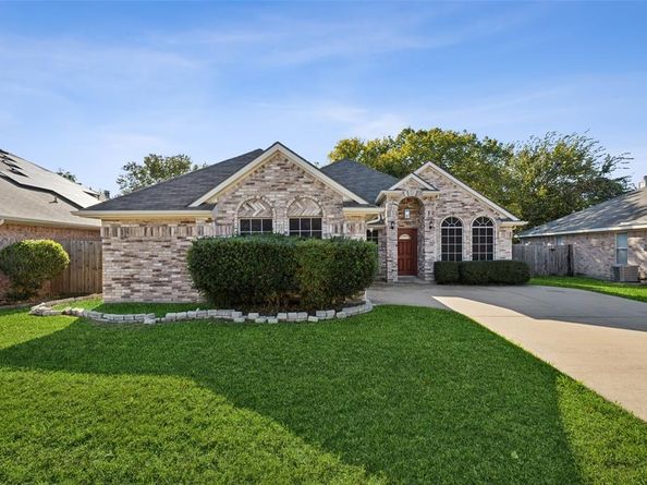 4507  Stones River Road , Grand Prairie Texas 75052