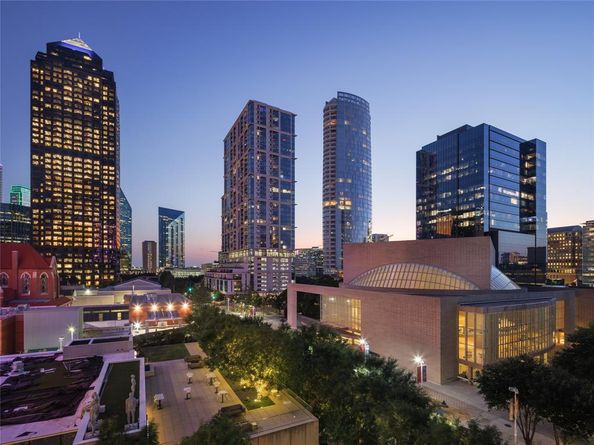 1747  Leonard Street  403, Dallas Texas 75201