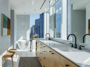 1747  Leonard Street  403, Dallas Texas 75201