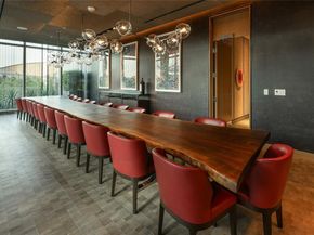 1747  Leonard Street  403, Dallas Texas 75201