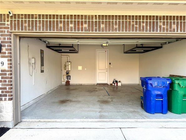 2209  Madison Street , Carrollton Texas 75010