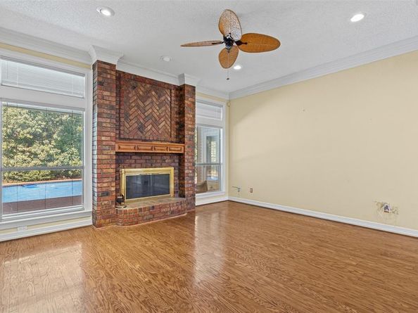 6704  Marthas Vineyard Drive , Arlington Texas 76001