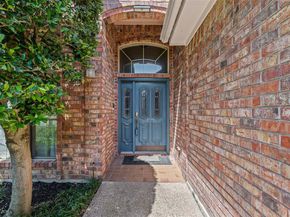 6704  Marthas Vineyard Drive , Arlington Texas 76001
