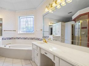 6704  Marthas Vineyard Drive , Arlington Texas 76001