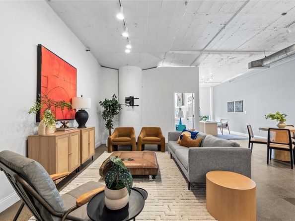 1122  Jackson Street  203, Dallas Texas 75202