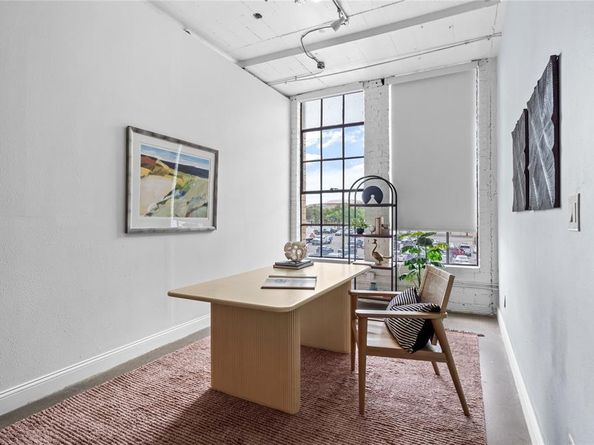 1122  Jackson Street  203, Dallas Texas 75202