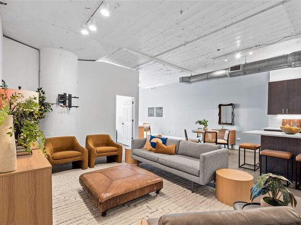 1122  Jackson Street  203, Dallas Texas 75202