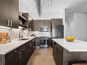 1122  Jackson Street  203, Dallas Texas 75202