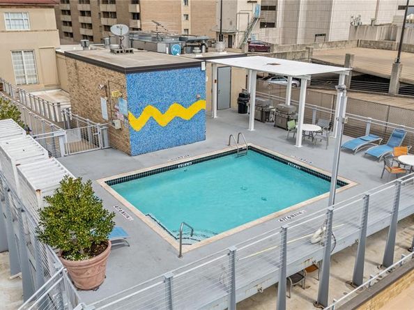 1122  Jackson Street  203, Dallas Texas 75202