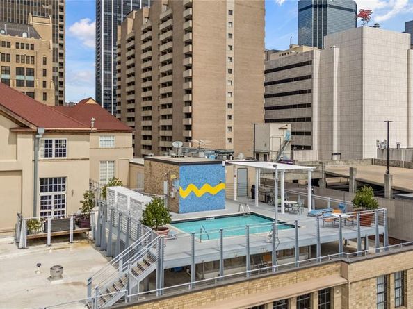 1122  Jackson Street  203, Dallas Texas 75202