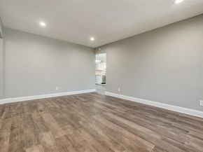 3124  Hillglenn  , Dallas Texas 75228